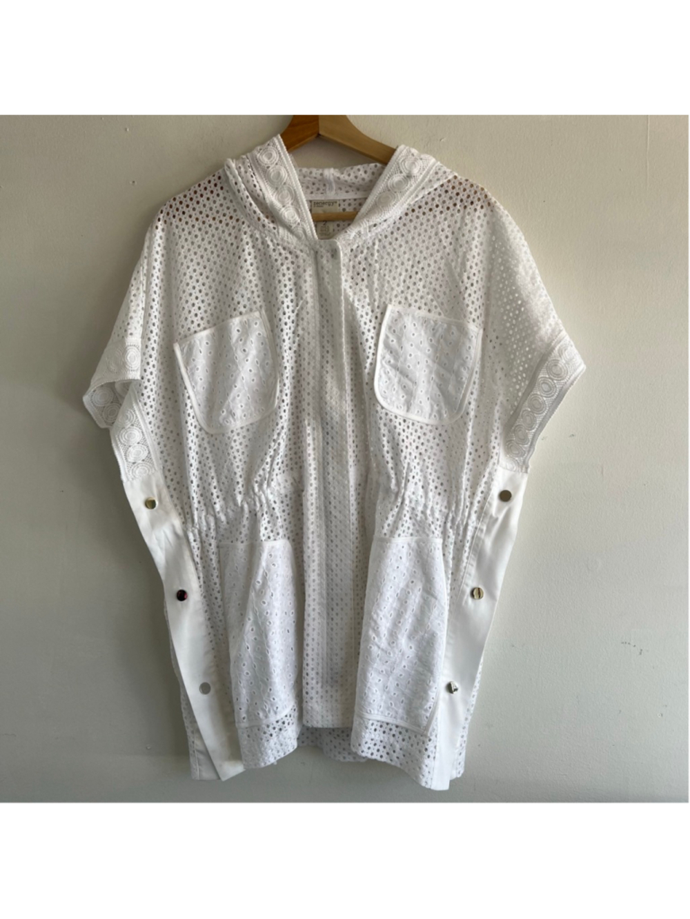 Zenergy by Chico's White Eyelet Hoodie Size 2